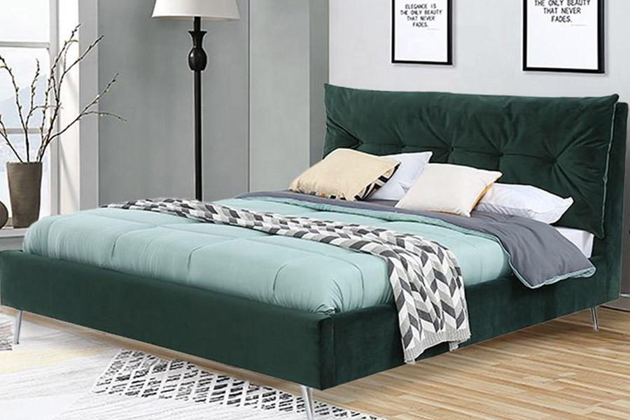 1392 Moderni Simple Style Velvet Fabric -pehmustettu sänky